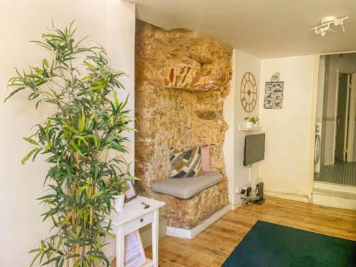 Historical Bica - 3 Bedroom Apartment Лиссабон Экстерьер фото